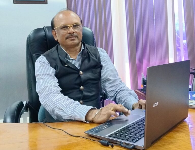 Dr.V Arunachalam
